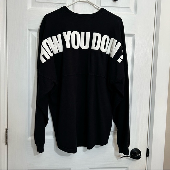 FRIENDS Sweat Sweater - Picture 5 of 13